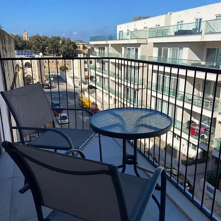 Апартаменты Swieqi Malaika New 4 *