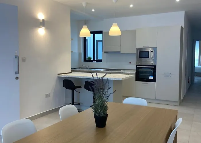 Swieqi Malaika New 4 Apartman *