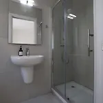 Swieqi Malaika New 4 *
