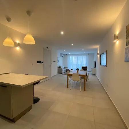 Swieqi Malaika New 4 Is-Swieqi