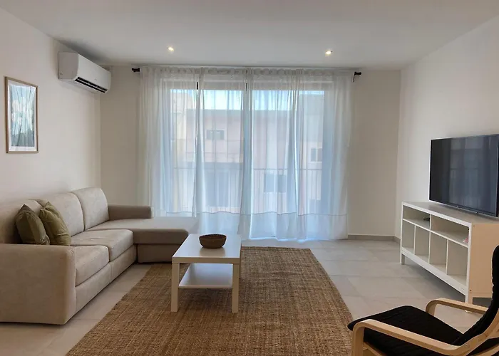 Swieqi Malaika New 4 Appartement *